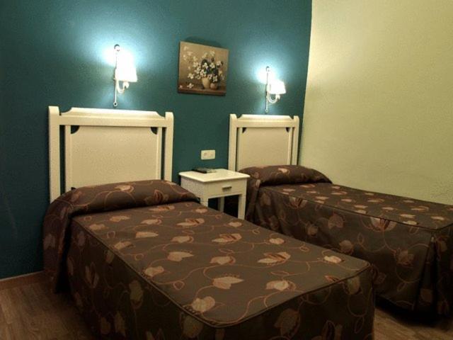 Hostal El Caballo Blanco Осуна Экстерьер фото
